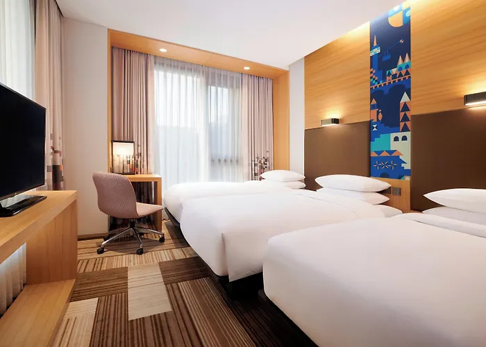 Hotel Aloft By Marriott Myeongdong 4*