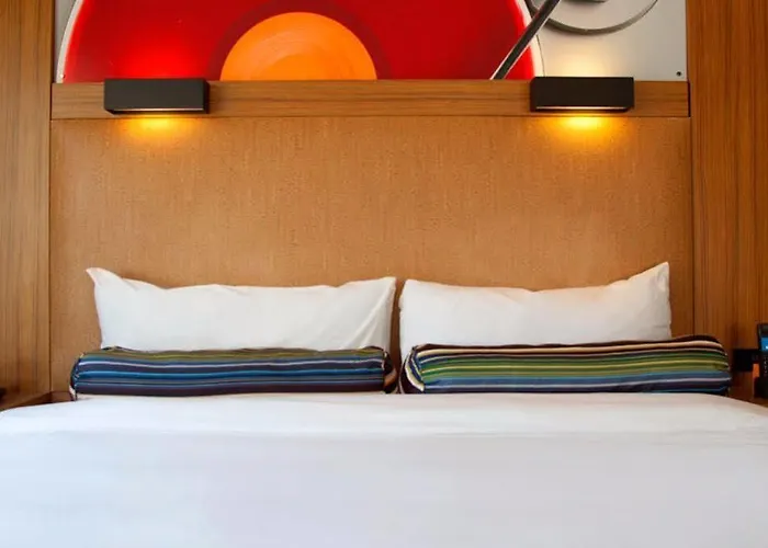 Aloft By Marriott Myeongdong Hotel Seul